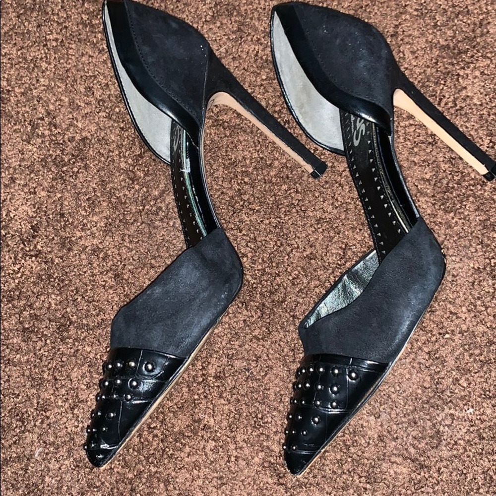 Heels - Picture 3 of 4